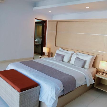 Glisten Up Villa Beach Side Sanur! Zewnętrze zdjęcie